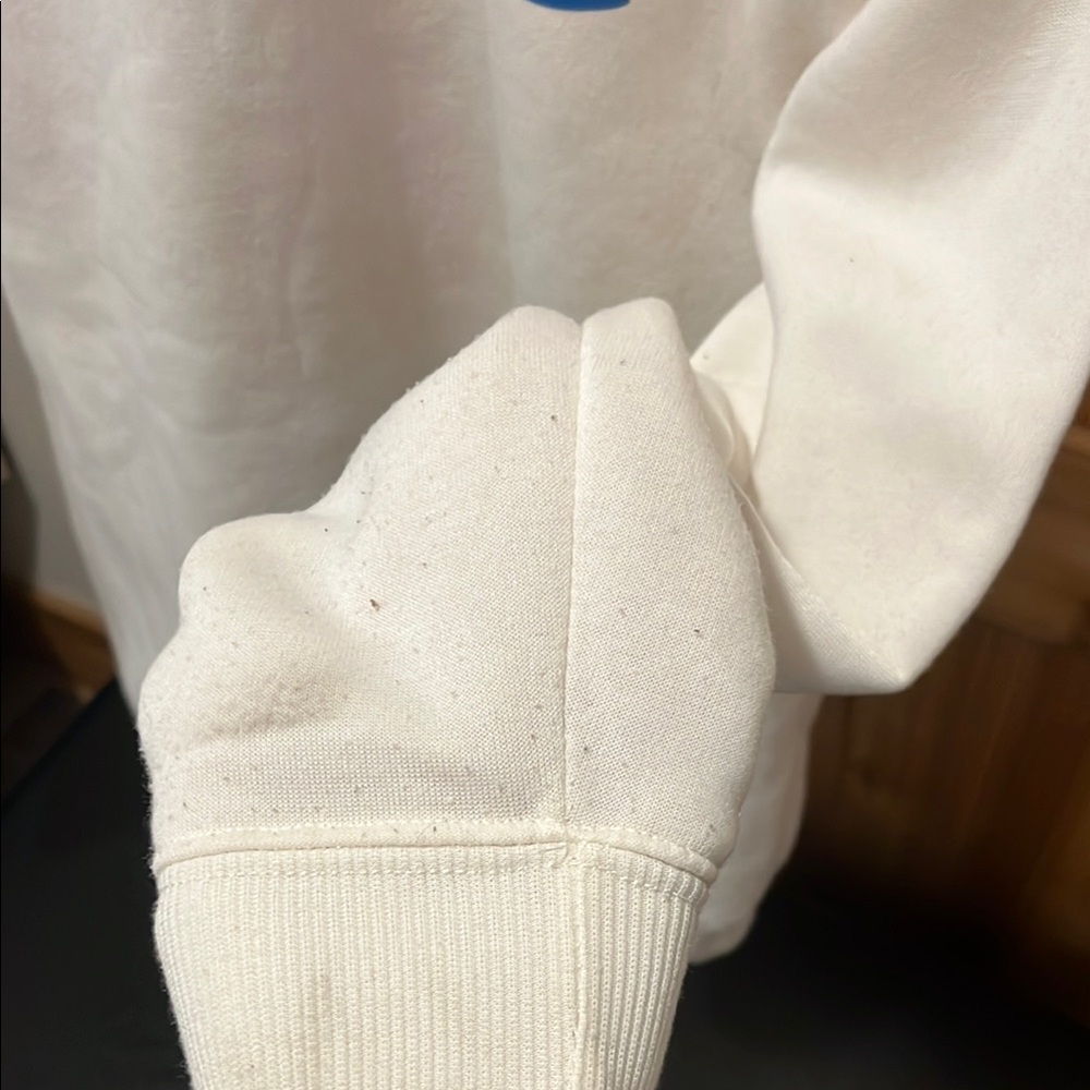 Sunrise Embroidered White Sweatshirt - Picture 6 of 11